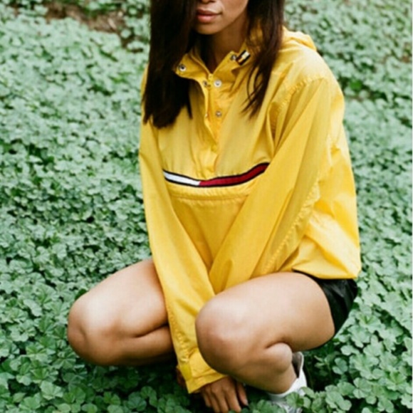 Vintage Tommy Hilfiger windbreaker/ pullover - Picture 2 of 5